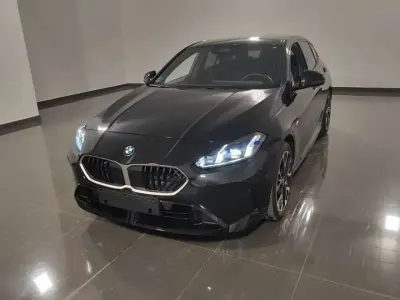 Usata BMW 120 M Sport 163 CV (119 kW) 2025 Nero Utilitaria