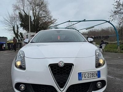 Usata Alfa Romeo Giulietta 120 CV (88 kW) 2017 Bianco Utilitaria