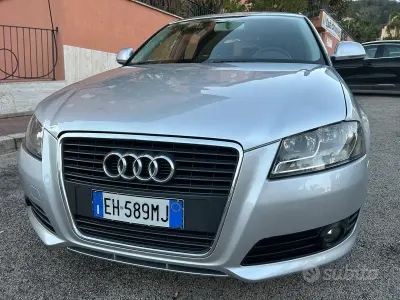 Usata Audi A3 105 CV (77 kW) 2010 Grigio Utilitaria