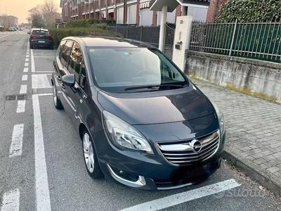 Usata Opel Meriva Cosmo 120 CV (88 kW) 2015 Grigio Monovolume