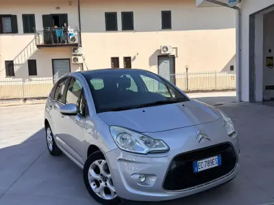 Usata Citroën C3 73 CV (53 kW) 2010 Gray Berlina