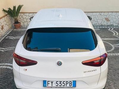 Usata Alfa Romeo Stelvio Veloce 210 CV (154 kW) 2019 Bianco SUV