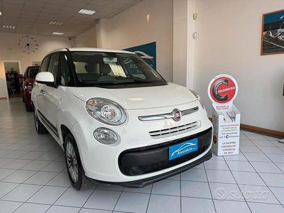 Begagnad Fiat 500L 84 HK (61 kW) 2014 Vit Minibuss