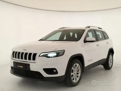 Usata Jeep Cherokee Longitude 194 CV (142 kW) 2019 Bianco SUV