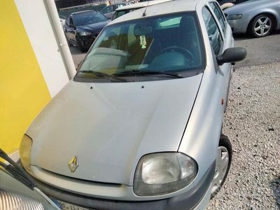 Renault Clio II