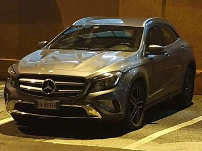 Mercedes GLA200