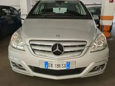 Usata Mercedes B180 116 CV (85 kW) 2009 Monovolume