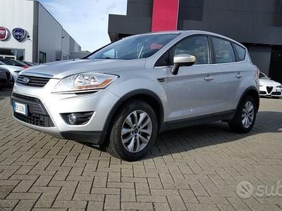 Usata Ford Kuga 163 CV (119 kW) 2012 Grigio SUV