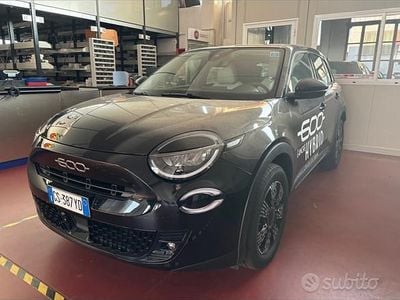 Usata Fiat 600 100 CV (73 kW) 2024 Nero SUV