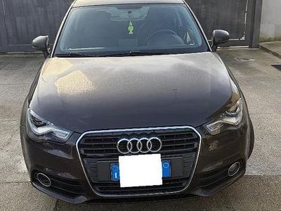 Usata Audi A1 S-Line 90 CV (66 kW) 2011 Marrone Utilitaria