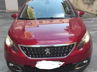 Usata Peugeot 2008 Allure 102 CV (75 kW) 2019 SUV