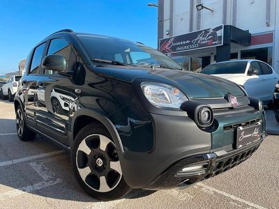 Usata Fiat Panda Cross Cross 71 CV (52 kW) 2025 Verde Utilitaria