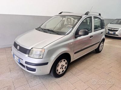 Usata Fiat Panda Dynamic 69 CV (50 kW) 2011 Grigio Utilitaria
