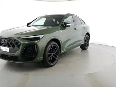Usata Audi Q5 Sportback S-Line 204 CV (150 kW) 2025 Verde distretto metallizzato SUV