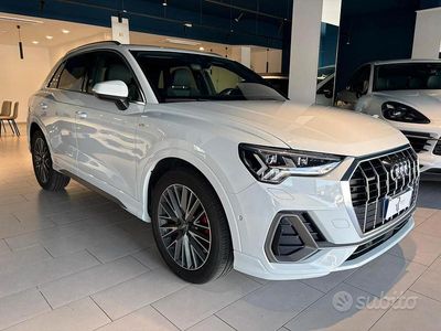 Begagnad Audi Q3 Premium 230 HK (169 kW) 2019 Vit SUV