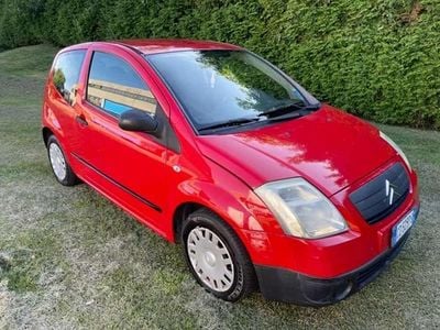 Usata Citroën C2 Exclusive 60 CV (44 kW) 2006 Rosso Utilitaria