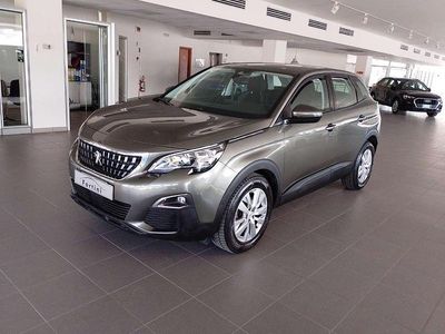 Begagnad Peugeot 3008 Active 120 HK (88 kW) 2020 Brun SUV