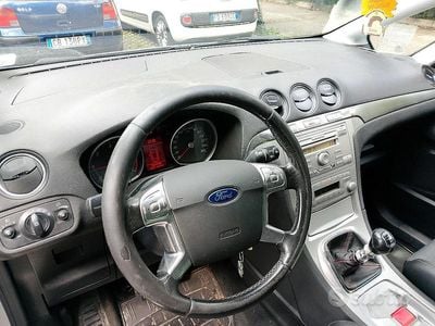 Usata Ford S-MAX 145 CV (106 kW) 2007 Monovolume