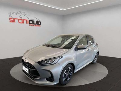 Usata Toyota Yaris Hybrid Trend 116 CV (85 kW) 2025 Argento Utilitaria