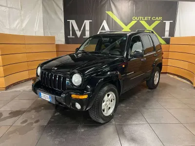 Usata Jeep Cherokee Limited 143 CV (105 kW) 2004 Nero SUV