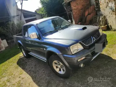 Usata Mitsubishi L200 115 CV (84 kW) 2005 Pick-up