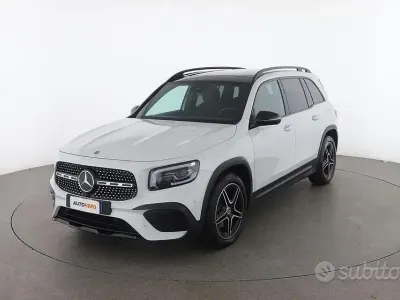 Usata Mercedes GLB200 Premium 163 CV (119 kW) 2021 Bianco SUV