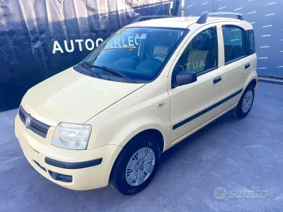 Usata Fiat Panda Dynamic 69 CV (50 kW) 2009 Giallo Utilitaria