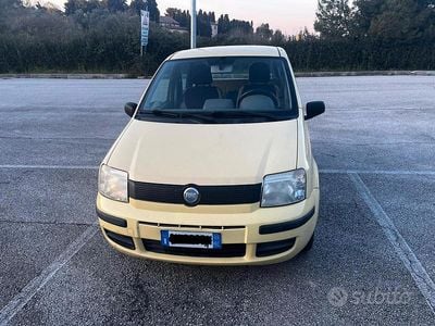 Usata Fiat Panda 54 CV (39 kW) 2004 Giallo Utilitaria