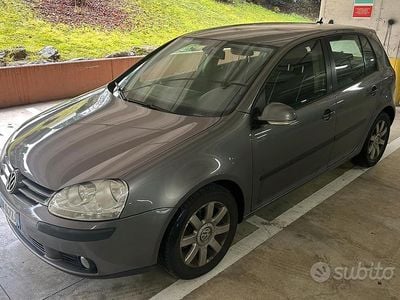 Usata VW Golf IV 116 CV (85 kW) 2006 Grigio Berlina