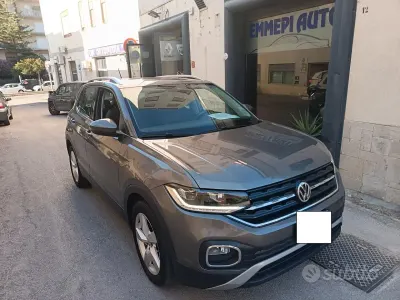Usata VW T-Cross Advance 116 CV (85 kW) 2019 Grigio SUV