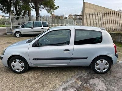 Renault Clio II