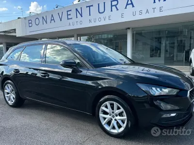 Usata Seat Leon Style 116 CV (85 kW) 2023 Nero Station wagon