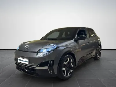 Nuova Nissan Micra Advance 77 kW (106 CV) 2026 Elegant silver/black metallic Utilitaria