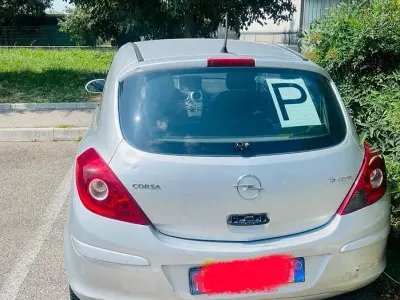 Usata Opel Corsa 75 CV (55 kW) 2008 Grigio Utilitaria