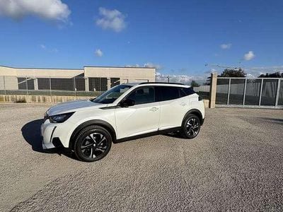 Usata Peugeot 2008 Allure 110 CV (80 kW) 2022 SUV