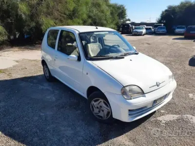 Usata Fiat 600 54 CV (39 kW) 2007 Bianco Utilitaria