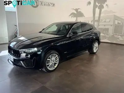 Usata Maserati Levante 275 CV (202 kW) 2021 Nero SUV