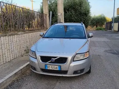 Usata Volvo V50 109 CV (80 kW) 2008 Bluazzurro Station wagon
