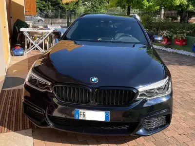 Usata BMW 530 M Sport 249 CV (183 kW) 2018 Blu/azzurro Station wagon