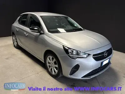 Usata Opel Corsa Edition 75 CV (55 kW) 2023 Argento metallizzato Utilitaria