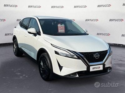 Usata Nissan Qashqai Acenta 140 CV (102 kW) 2023 Bianco SUV