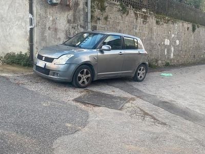 Usata Suzuki Swift 70 CV (51 kW) 2009 Grigio Berlina