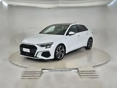 Usata Audi A3 S-Line 150 CV (110 kW) 2021 Bianco Berlina