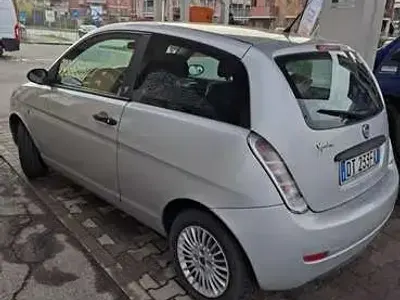 Usata Lancia Ypsilon 60 CV (44 kW) 2008 Utilitaria