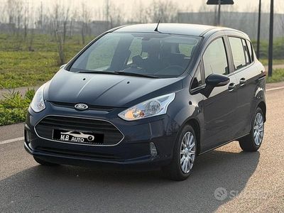Usata Ford B-MAX 74 CV (54 kW) 2014 Blu Monovolume