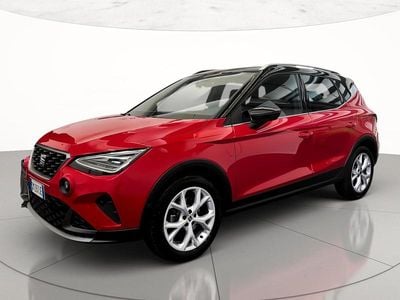 Begagnad Seat Arona FR 150 HK (110 kW) 2023 Röd SUV