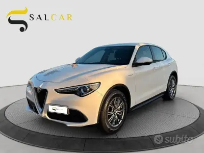 Usata Alfa Romeo Stelvio Super 160 CV (117 kW) 2021 Bianco SUV