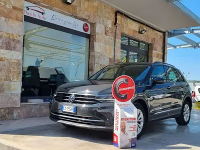 Usata VW Tiguan Life 150 CV (110 kW) 2022 Grigio SUV