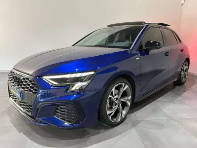 Usata Audi A3 S-Line 150 CV (110 kW) 2023 Blu/azzurro Berlina