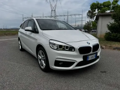 Usata BMW 218 Active Tourer 150 CV (110 kW) 2016 Bianco Monovolume